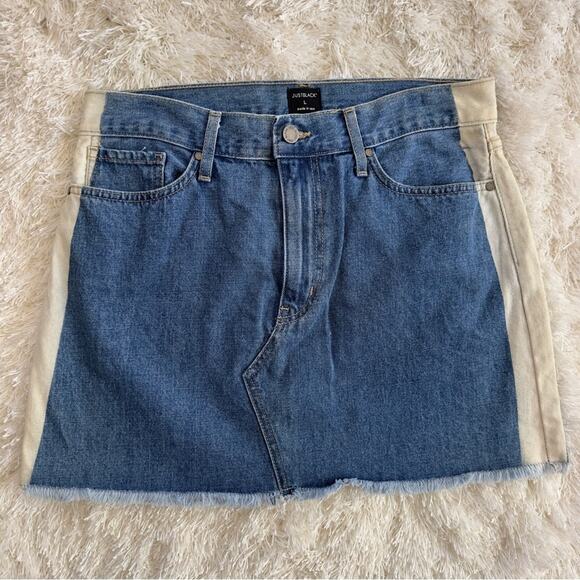 JUST BLACK BRAND Side Stripe two tone Denim Mini Skirt Large - Picture 3 of 7
